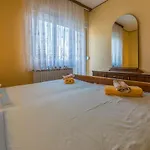 Antony דירה